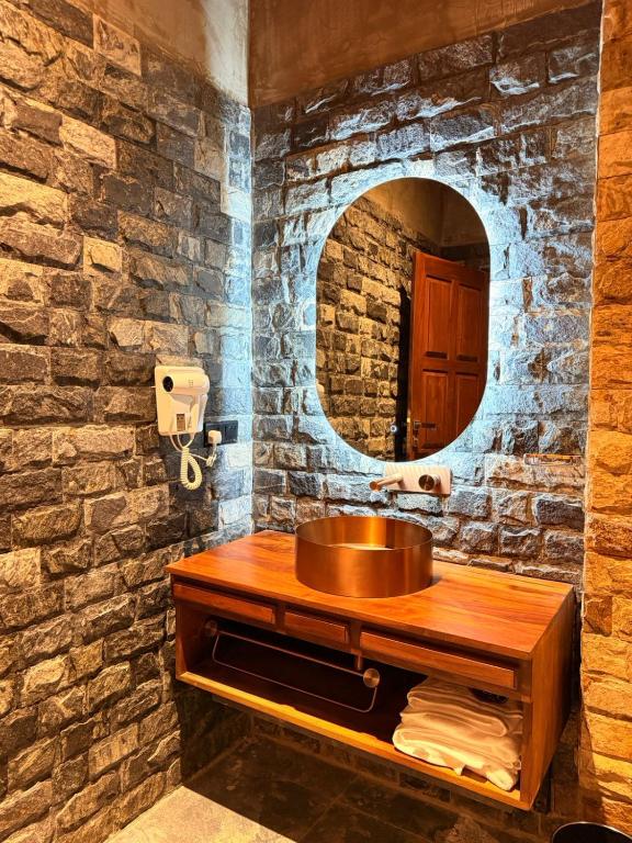 Deluxe Suite Room II